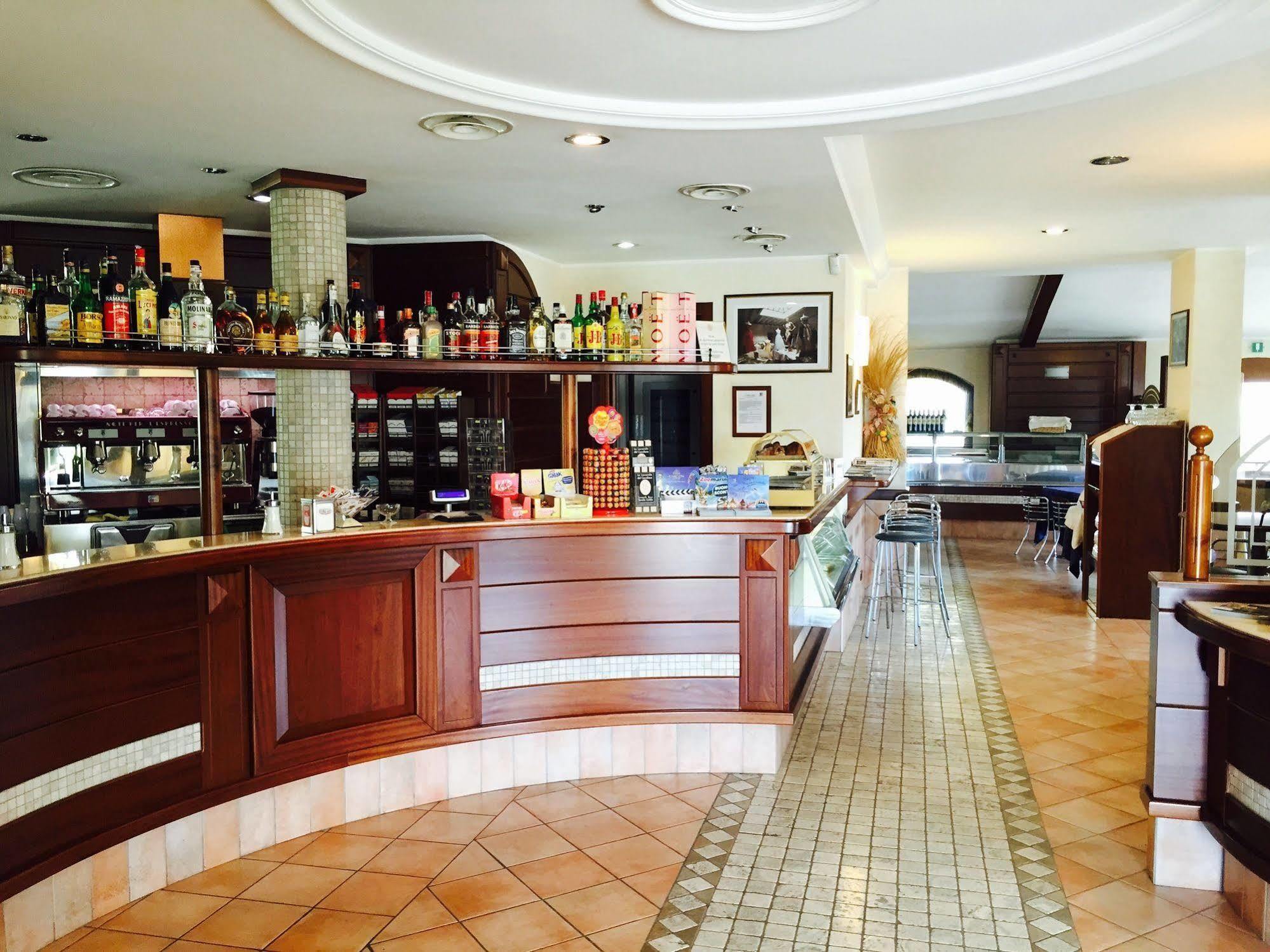 La Locanda Del Cavaliere Borgo Montello Eksteriør bilde